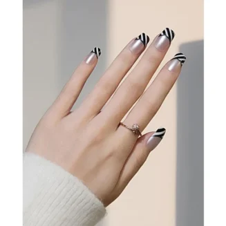 Shein - 24Pcs Striped Fake Nail & 1Sheet Tape & 1Pc Nail File