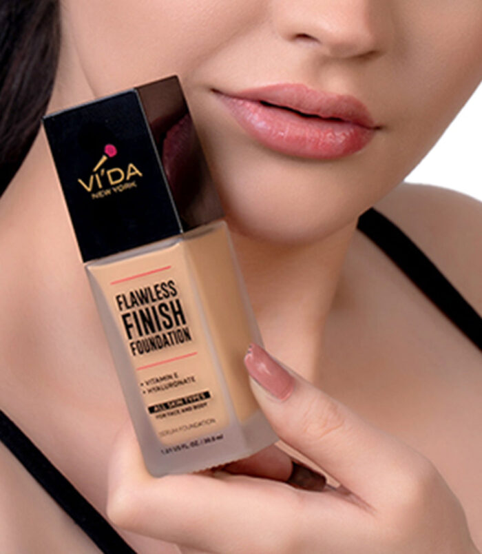 ModelNaturalBeige.jpg